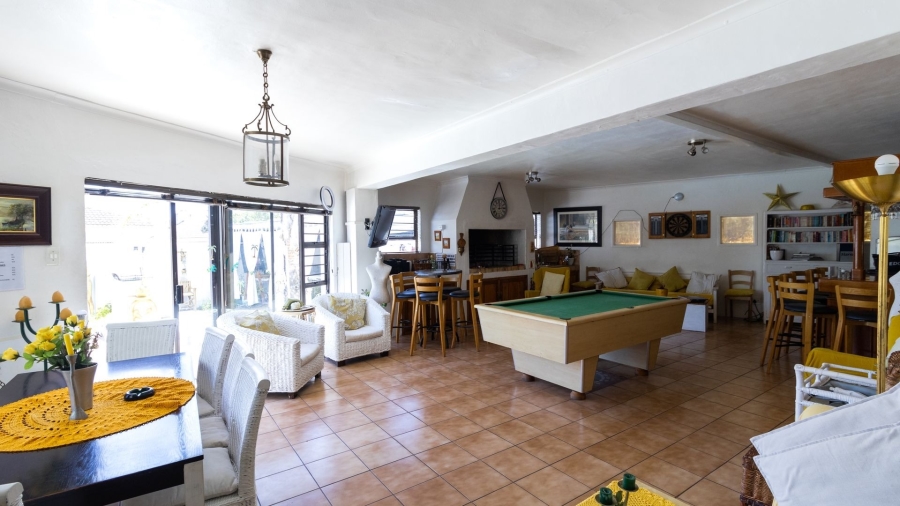 8 Bedroom Property for Sale in Country Club Western Cape